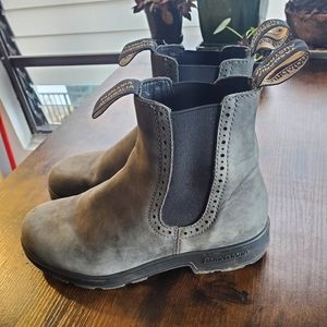 Blundstone #1630 high top boots, size 8.5 women's, rustic black (dark Gray)